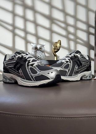 Чоловічі кросівки new balance 1906r grey metallic