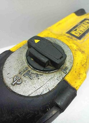 Перфоратор б/у dewalt d25103k 4
