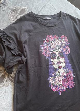 Футболка від bershka