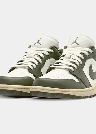 Кросівки жіночі air jordan 1 low