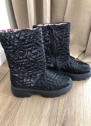 Жіночі дутіки - чоботи. розмір 38.