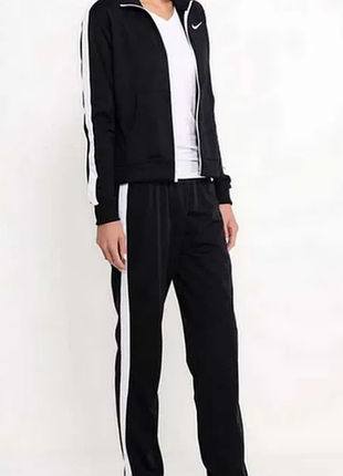 Костюм спортивный nike размер l , оригинал термо