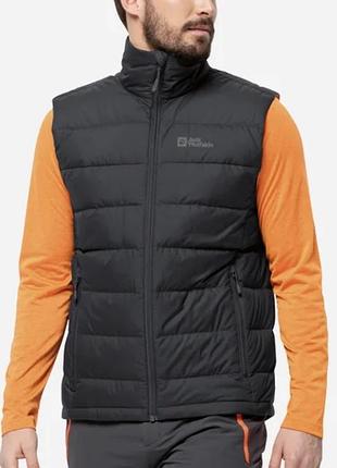Безрукавка чорна jack wolfskin