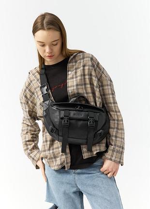 Шкіряна жіноча поясна сумка sambag dynamicdart чорна – елегантність і функціональність у кожній деталі