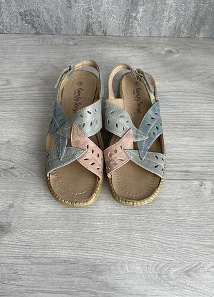 Жіночі босоніжки comfy sense от isle