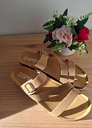 Жіночі шльопки esprit