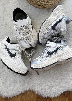 Стильні кросівки для хлопчика