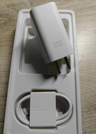 Super vooc, 240w
зарядное устройство
