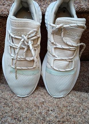 Кроссовки adidas