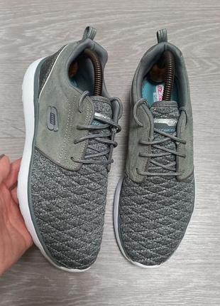 Жіночі кросівки skechers