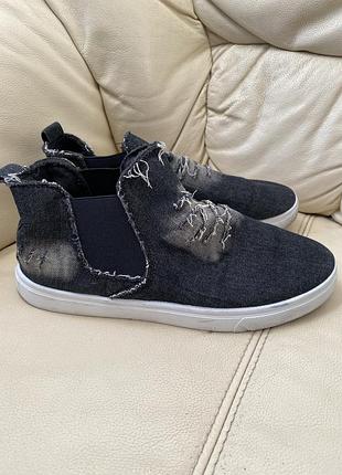 Продам кеди ( унісекс)