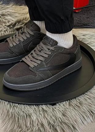 Кросівки nike air jordan low, шоколадні