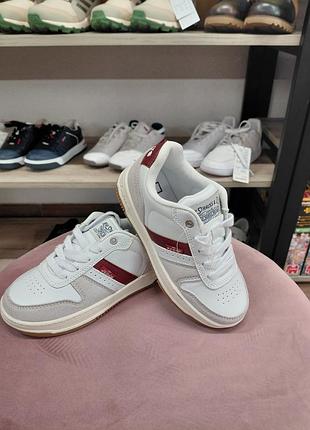 Кросівки levi's