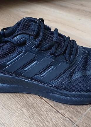 Кроссовки adidas, оригинал р 38