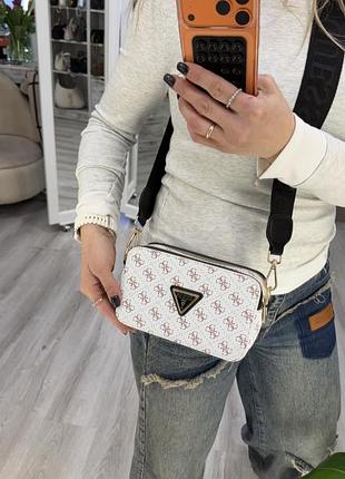 Крос боді guess
