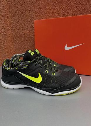 Оригінальні жіночі для тренувань кросівки nike flex trainer 5 print 40 розмір 25.5 см чорного кольору