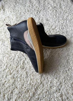 Класні шкіряні черевички 4