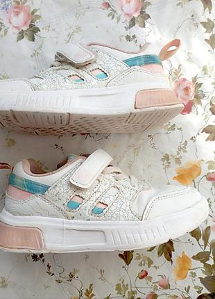 Кроссовки для девочки 5