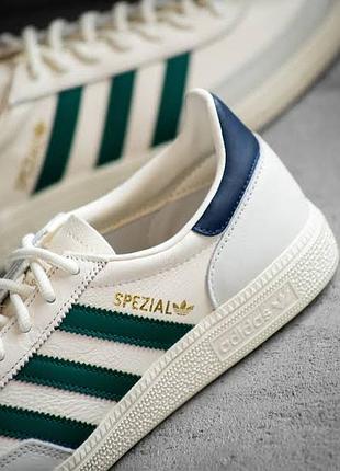 Кросівки adidas spezial розмір 37