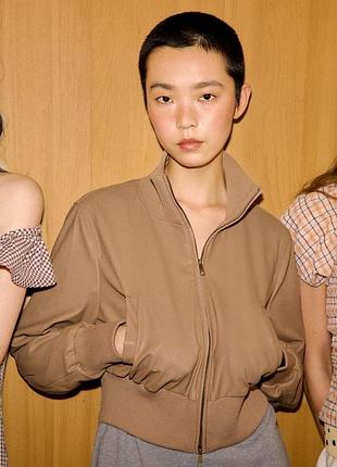 Куртка бомбер