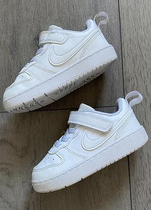 Кросівки nike 23р. оригінал