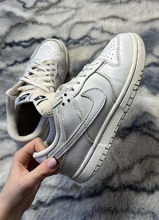 Nike dunk білі