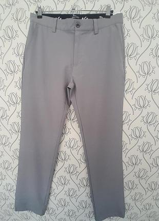 Нові стрейчеві брюки
