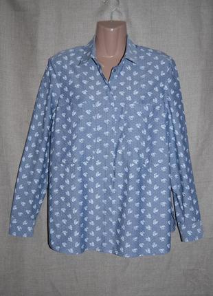 Нарядная блуза с цветочным принтом на кнопках4 фото