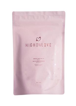 Рефіл рожева сіль для ванни з олією насіння каннабісу sensual bath salt, 500 г highonlove (канада) sex aura