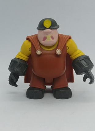 Подрывник из мультфильма "суперсимейка" disney pixar