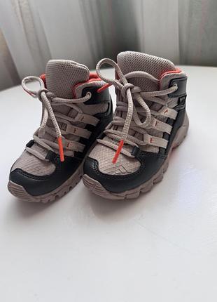 Ботінки дитячі/ для хлопчика/ adidas terrex/ 21 розмір