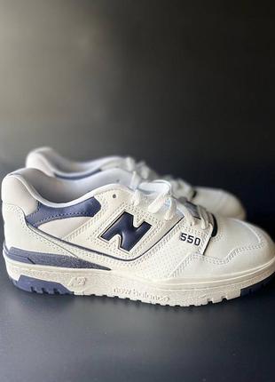 Жіночі кросівки new balance 550