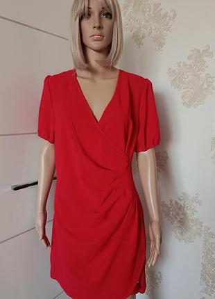 Сукня коротка