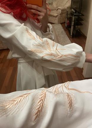 Шикарна сукня