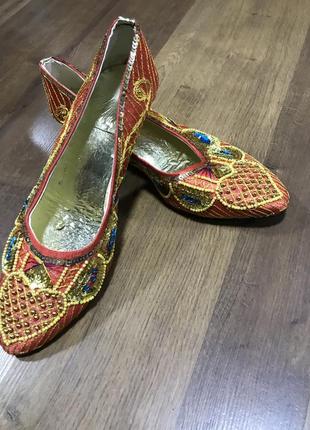 Туфли восточные