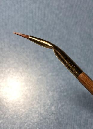 Двухсторонняя эко кисть лайнер tarte  etch & sketch double-ended bamboo liner brush