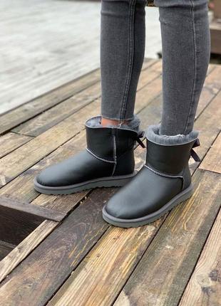 Женские угги ugg mini bailey bow grey leather