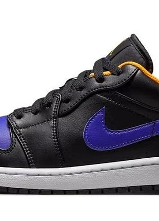 Оригінальні кросівки nike air jordan 1 low dark concord 42 розмір