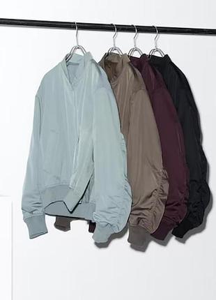 Uniqlo куртка ветровка деми куртка-бомбер