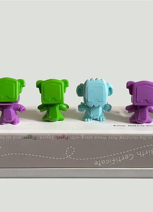 Іграшкові фігурки з  kinder surprise 4