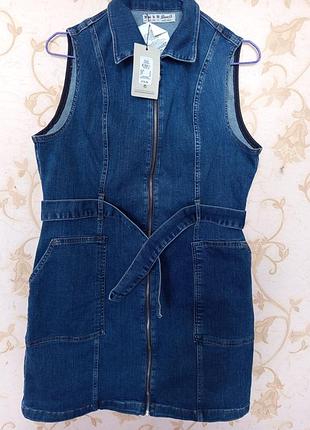 Платье джинсовое, синего цвета. новое!