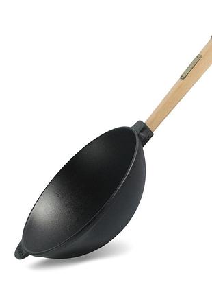 Сковорода чугунная с деревянной ручкой wok 2,2 л