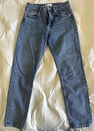 Світлі сині джинси мам зара