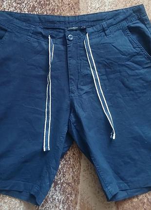 Льняные шорты фирмы livergy