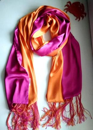 Яскравий шовковий шарф-палантин з китицями, малина-апельсин lancaster