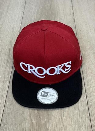 Кепка croocs & castles / new era