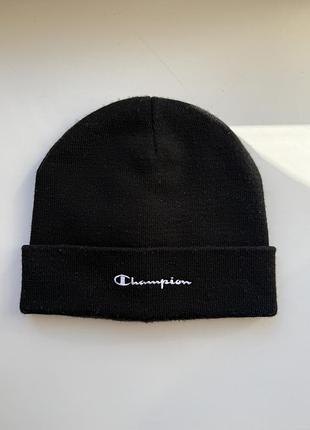 Шапка champion