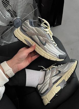 Кросівки найк nike initiator
