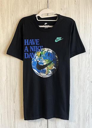 Футболка nike swoosh nsw tech