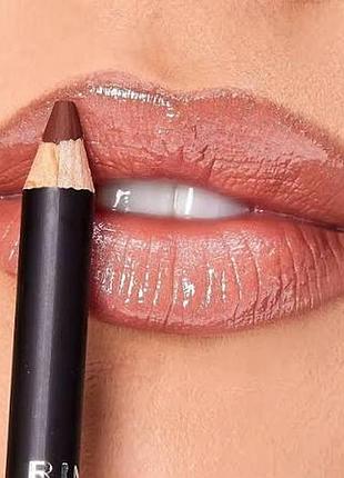 Rimmel lasting finish контурный карандаш для губ оттенок 705 cappuccino